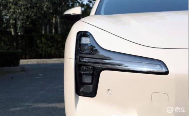 24款MONA M03 620版:你的实用贴心座驾