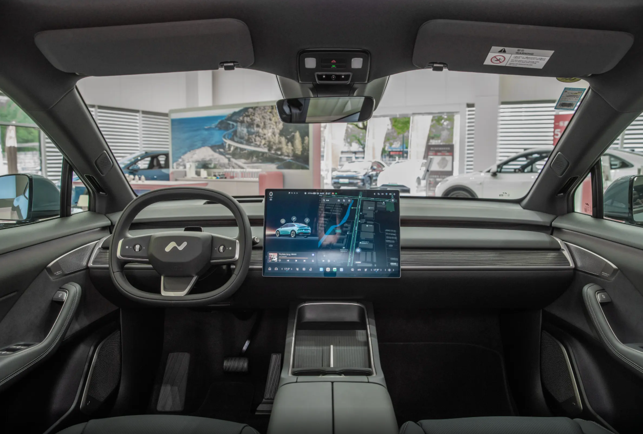 夏日20万级纯电SUV,买极氪7X还是蔚来乐道L60