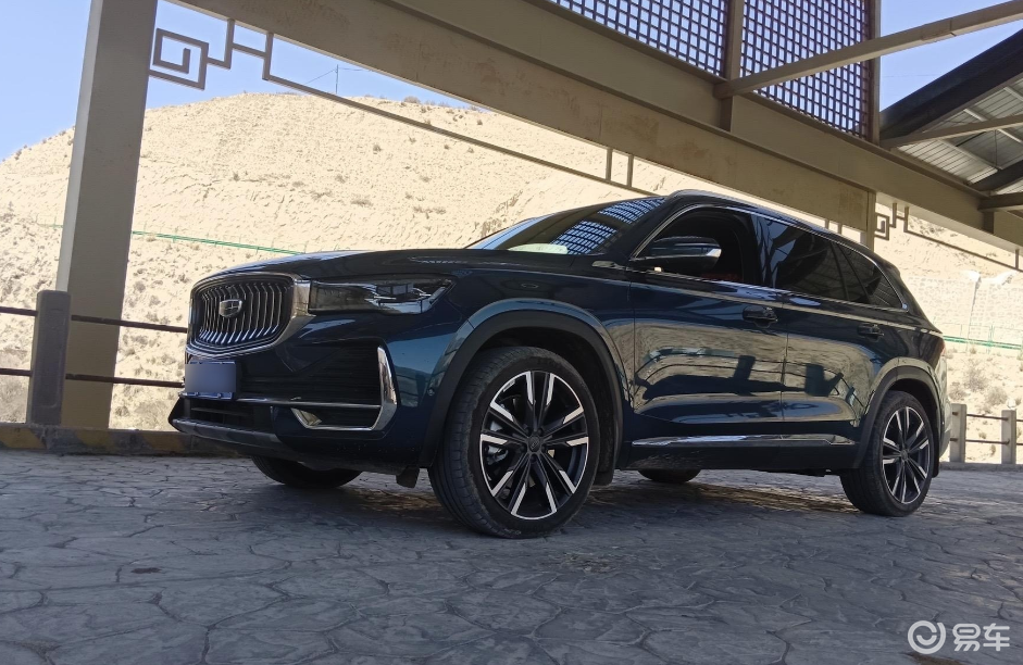 16万买家用SUV,瑞虎8L对比星越L,谁更实惠?