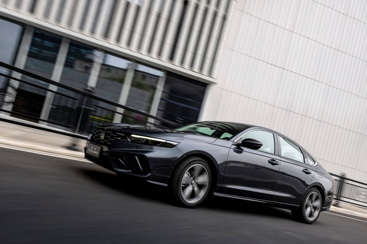 为什么说年轻人第一台车买雅阁,没人投反对票