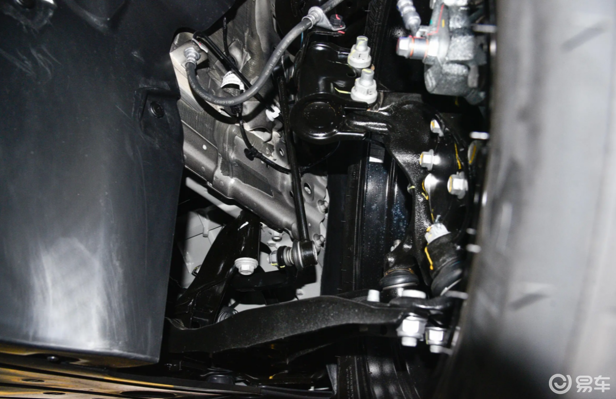 深蓝S05和海狮05EV谁才是15万内更值得推荐的SUV