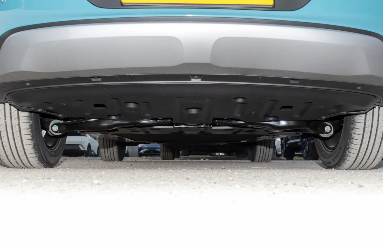 深蓝S05和海狮05EV谁才是15万内更值得推荐的SUV