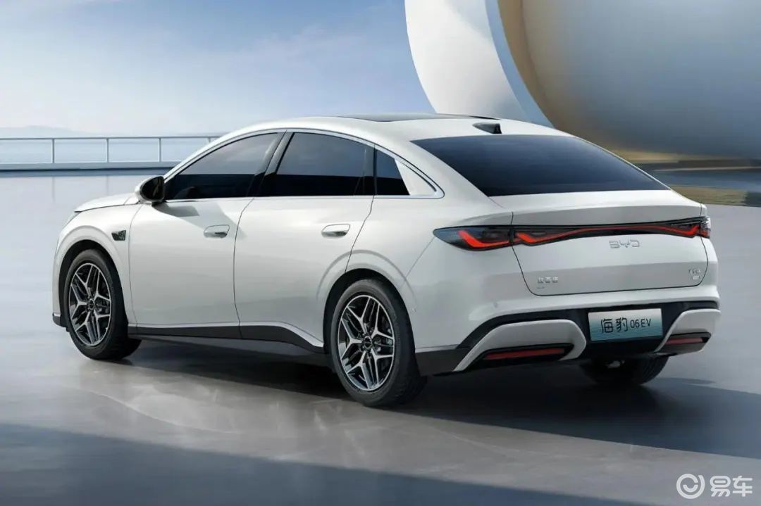 十万级又开卷,海豹06 EV、丰田bZ5也凑热闹