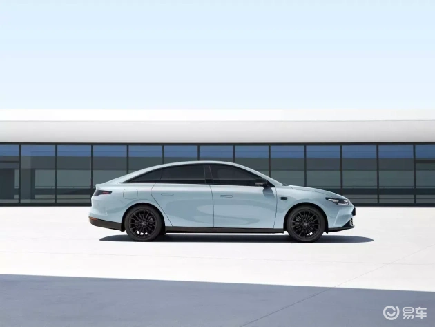 夏日车战,10万级车型40°C下大比拼,谁最凉快