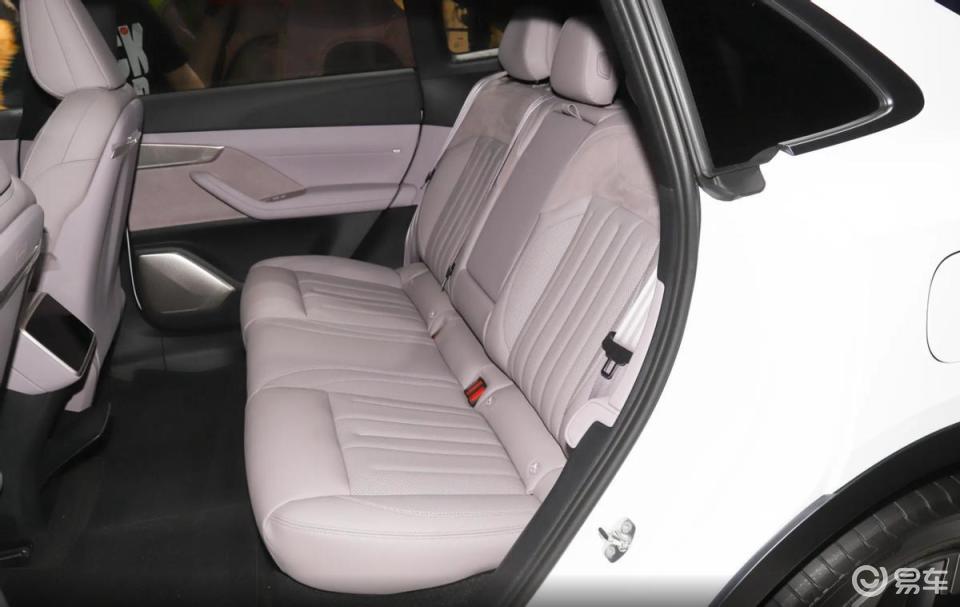 14.99万起,赠送52L车载冰箱,乐道L60不香吗?