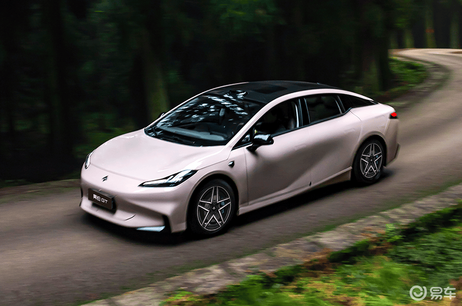 【E汽车】2025款昊铂HT/GT正式上市