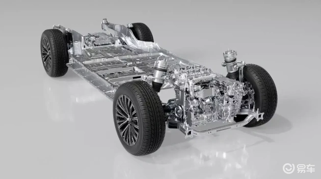 问界M8 vs 深蓝S09:谁的价值高出6万