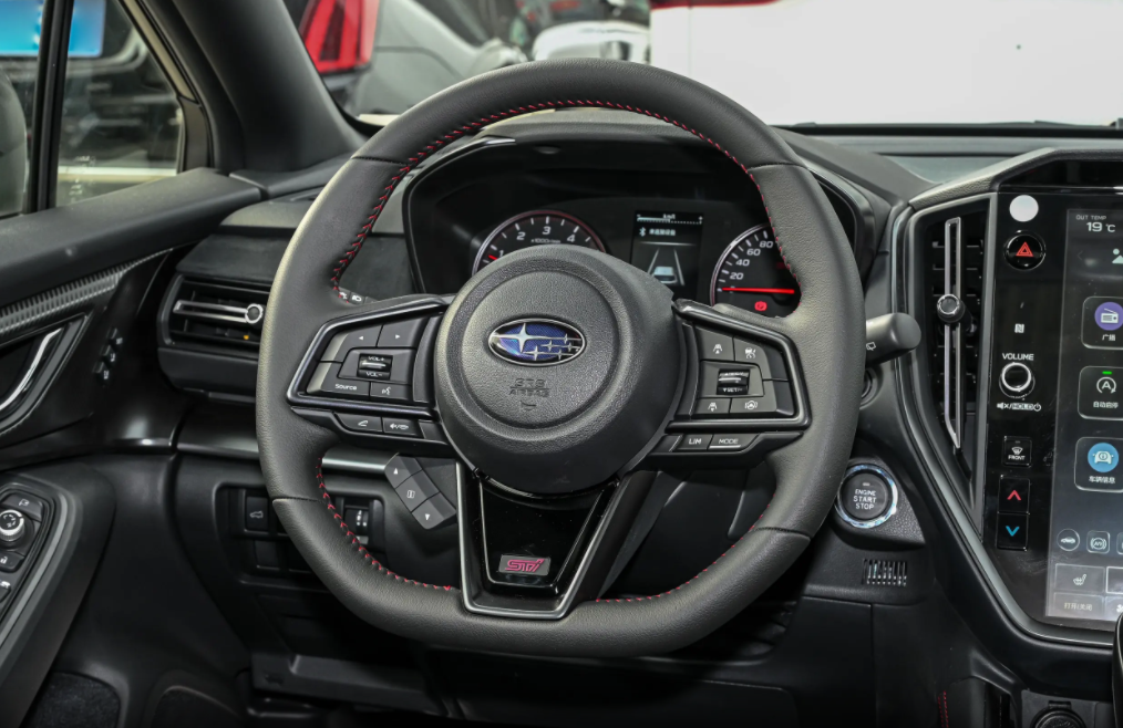 外观时尚运动,配CVT无级变速箱,这车上市