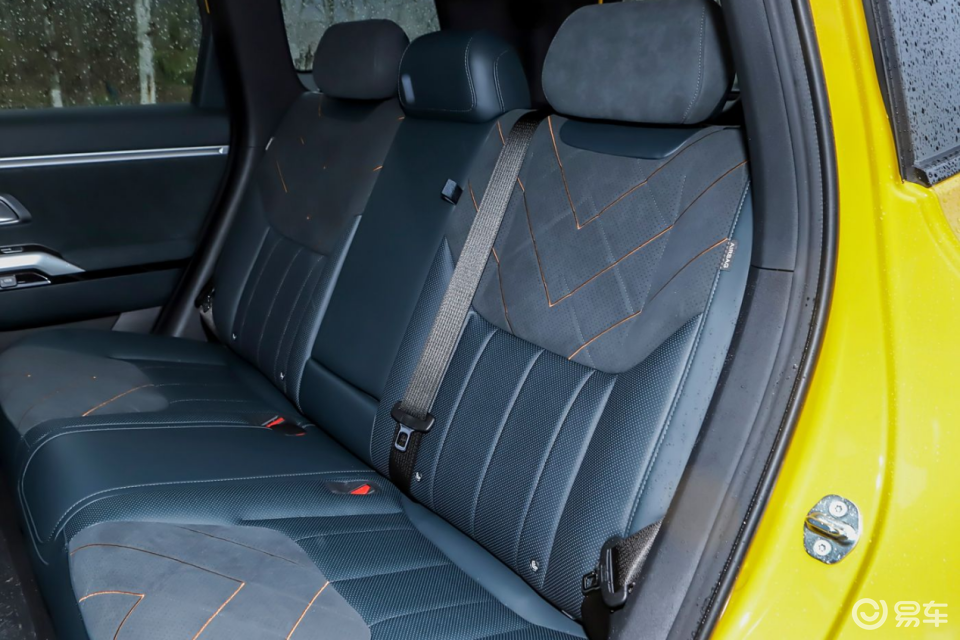 深蓝G318过招山海T2,越野+舒适,谁才是旅行最优解?