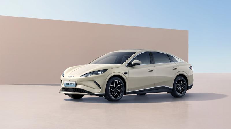 起售价10.98万 比亚迪海豹06EV广州区域上市