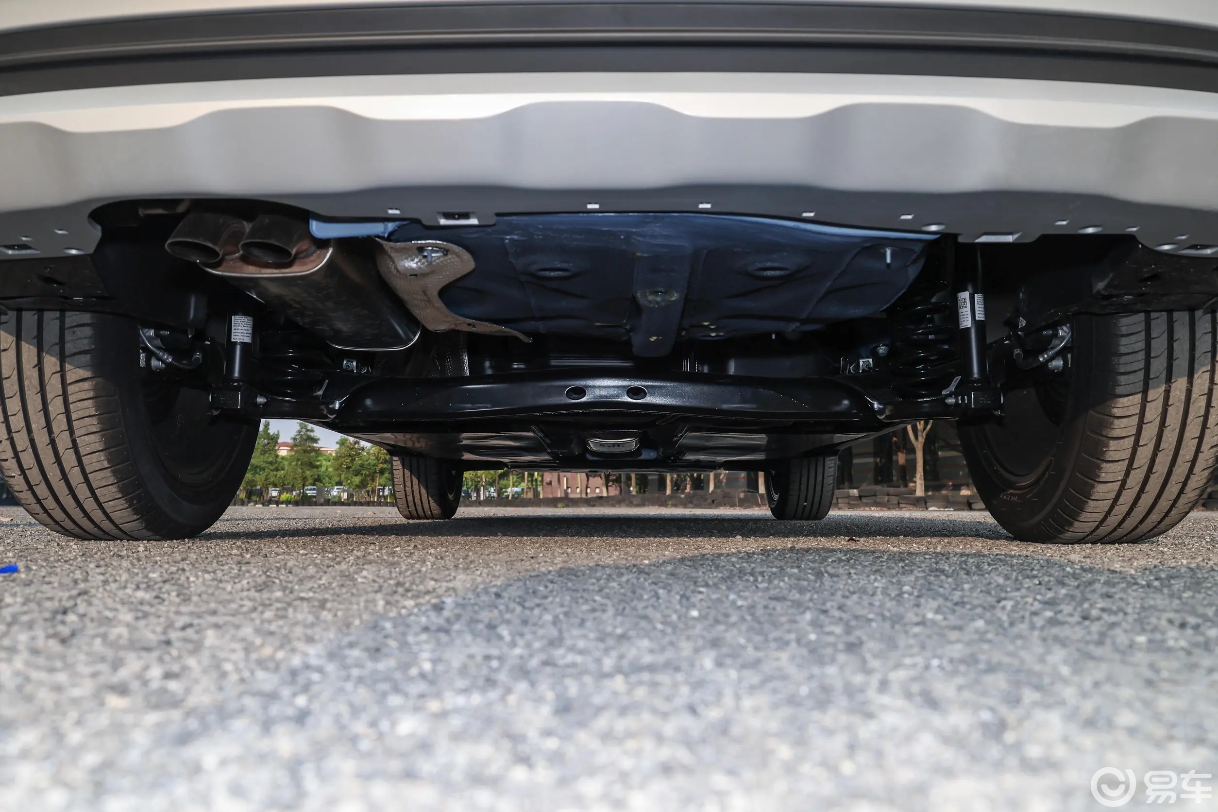 领克01焕新版对比途岳锐享版,紧凑型SUV怎么选?