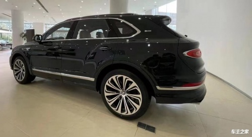 现购添越美版享60万优惠 欢迎试乘试驾