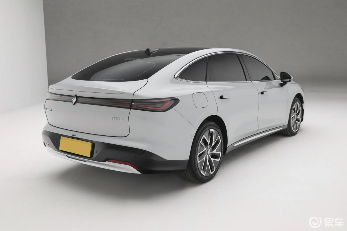 20款车直播测评辅助驾驶,宝骏享境脱颖而出!