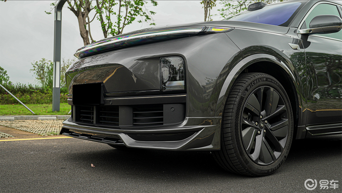 解构理想 L9 的美学:小包围改装重塑旅途惊艳的流动诗篇