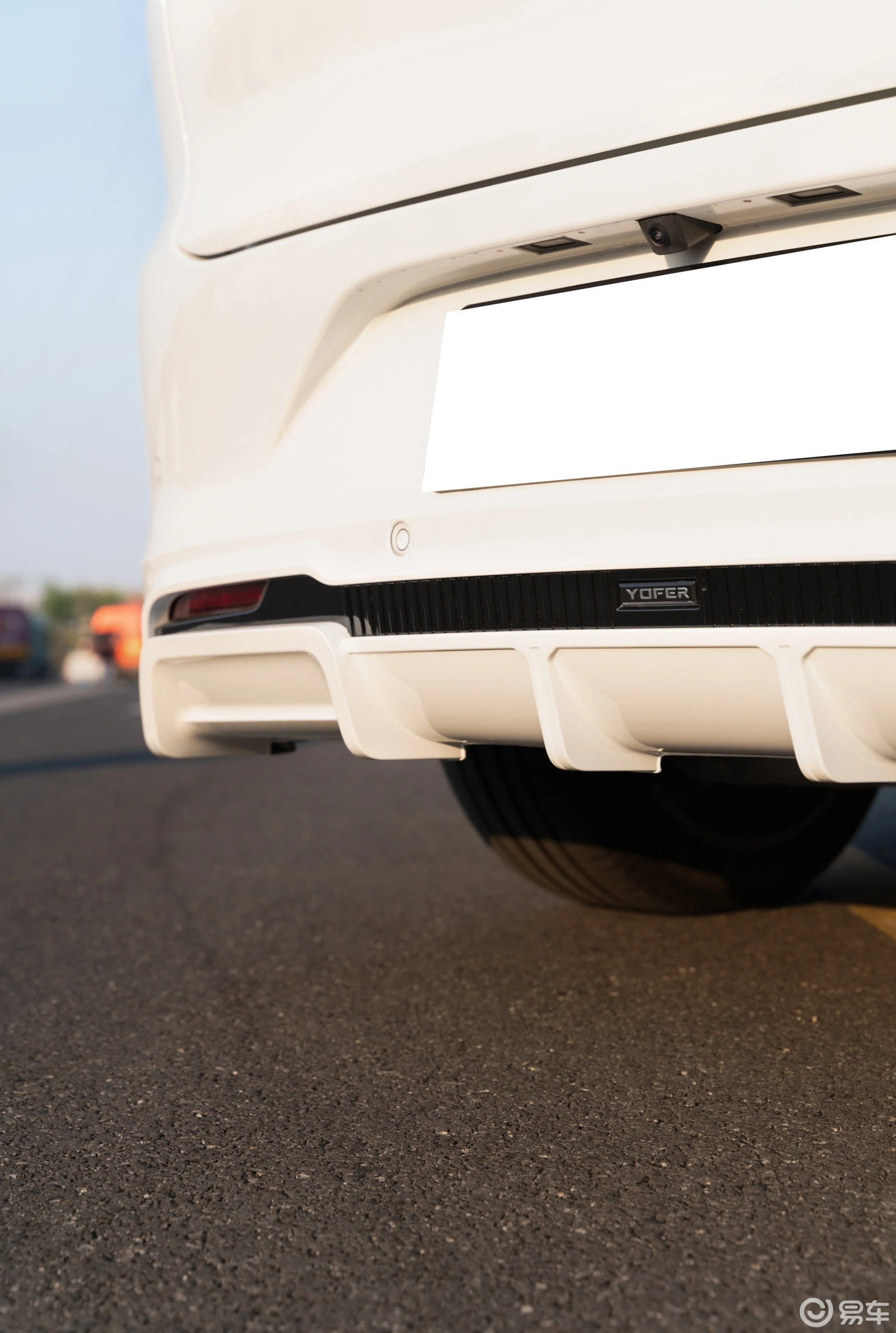 理想 L6 改装 | 珍珠白幻夜包围,颜值战力双飙升