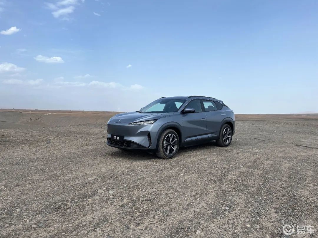 10万出头买顶配合资SUV,竟有YU7同款功能?