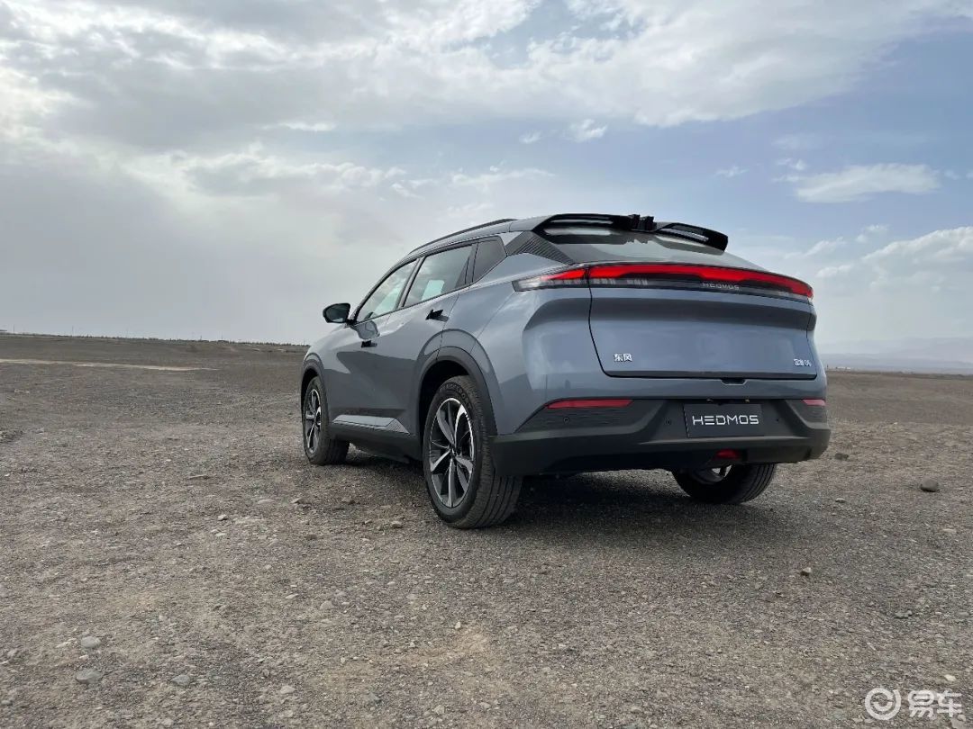 10万出头买顶配合资SUV,竟有YU7同款功能?