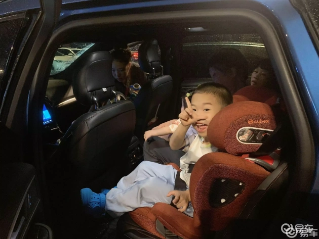 福特锐界:家庭出行的好伙伴,亮点与小缺点并存