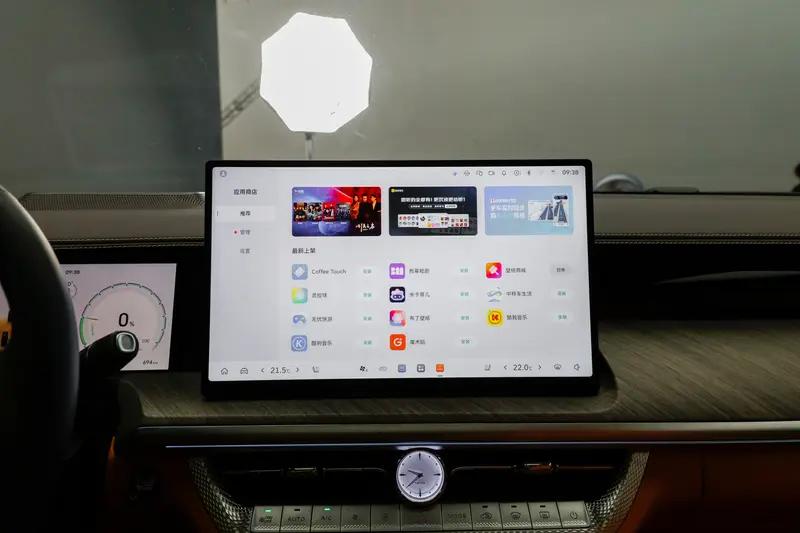 全新坦克500将于8月11日开启预售 配备“冰箱彩电大沙发”