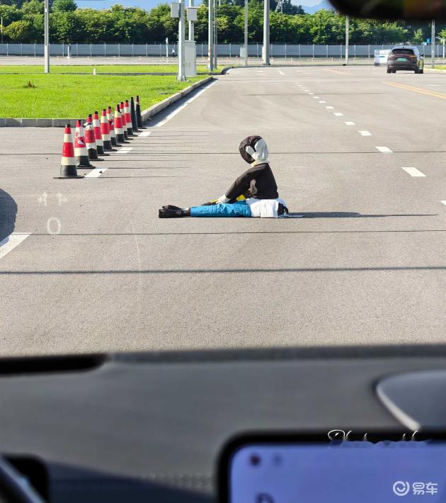 亲测蔚来ES6智慧安全驾校,驾驶乐趣满分