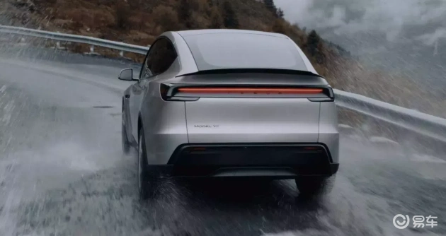 比较Model Y L与理想i8 6座版,价格差800元,如何选择