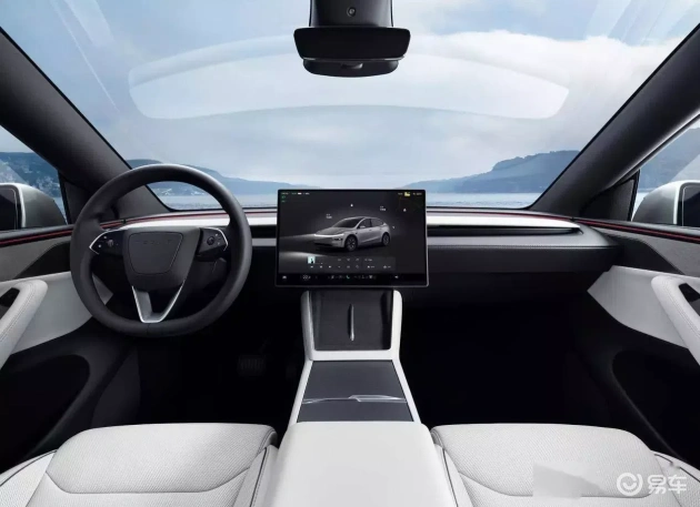 比较Model Y L与理想i8 6座版,价格差800元,如何选择