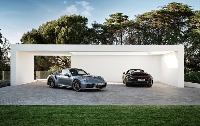 保时捷911 Turbo S上市,混动系统加持,2.5秒破百