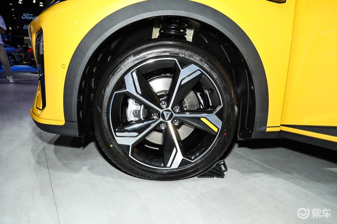 新款深蓝S07正式开启预售 预售价15.69万元起