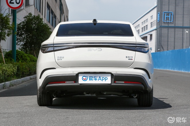 2026款海豹07DM-i上市 售价14.98万元起