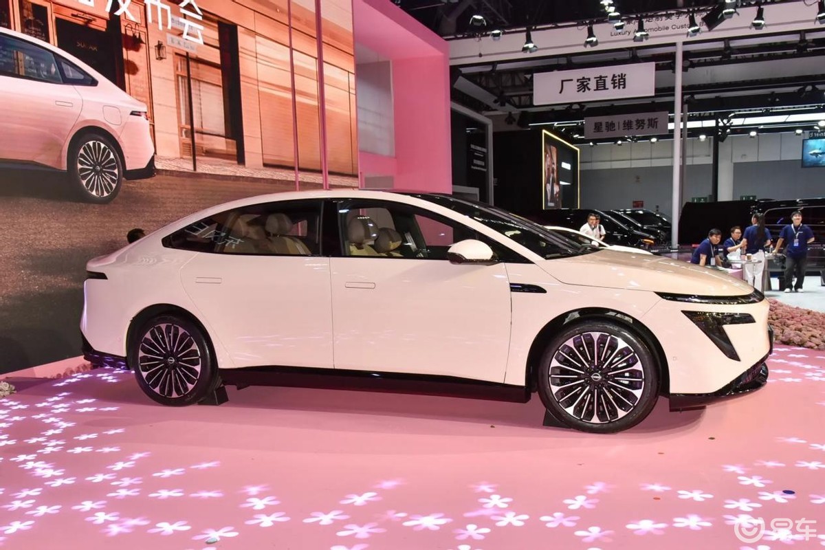 长安启源A06 VS日产N7,新能源时代选合资还是国产?