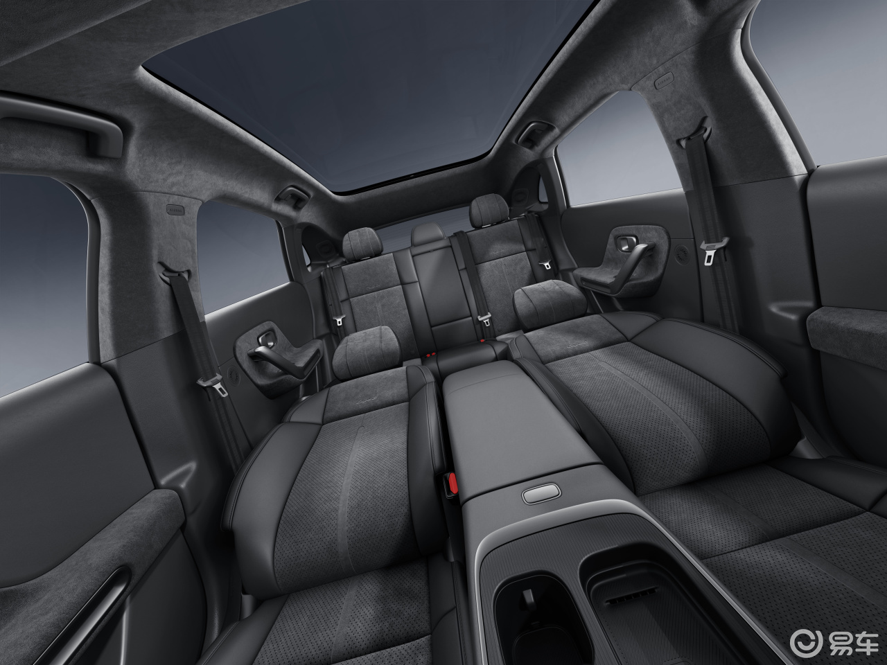 10.58万起预售!纯电轿跑也“卷”起,Z世代个性选择