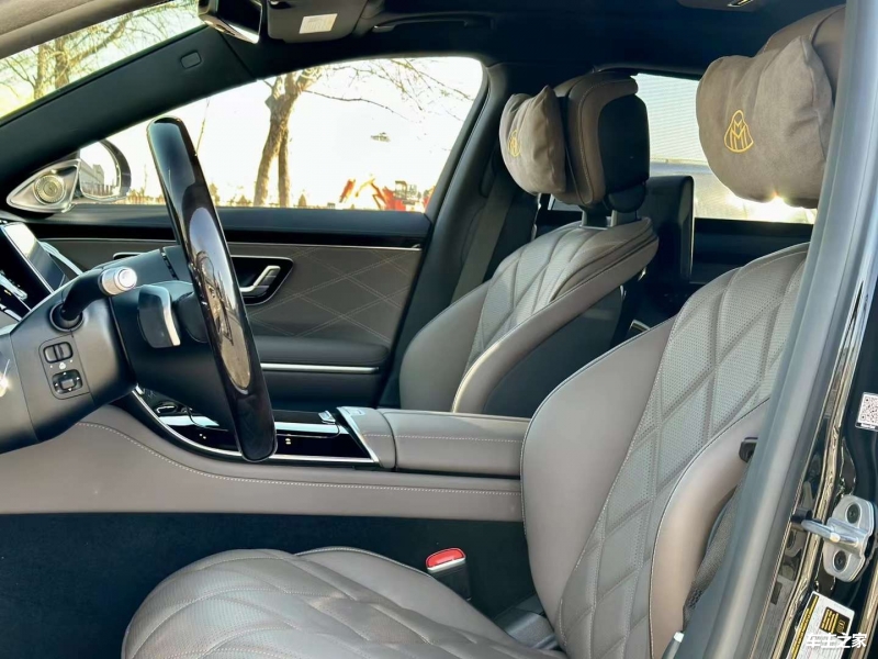 迈巴赫S级美版 全部在售 2022款 2020款 2019款 2018款迈巴赫S580专属四座超豪华座驾售价行情 可分期