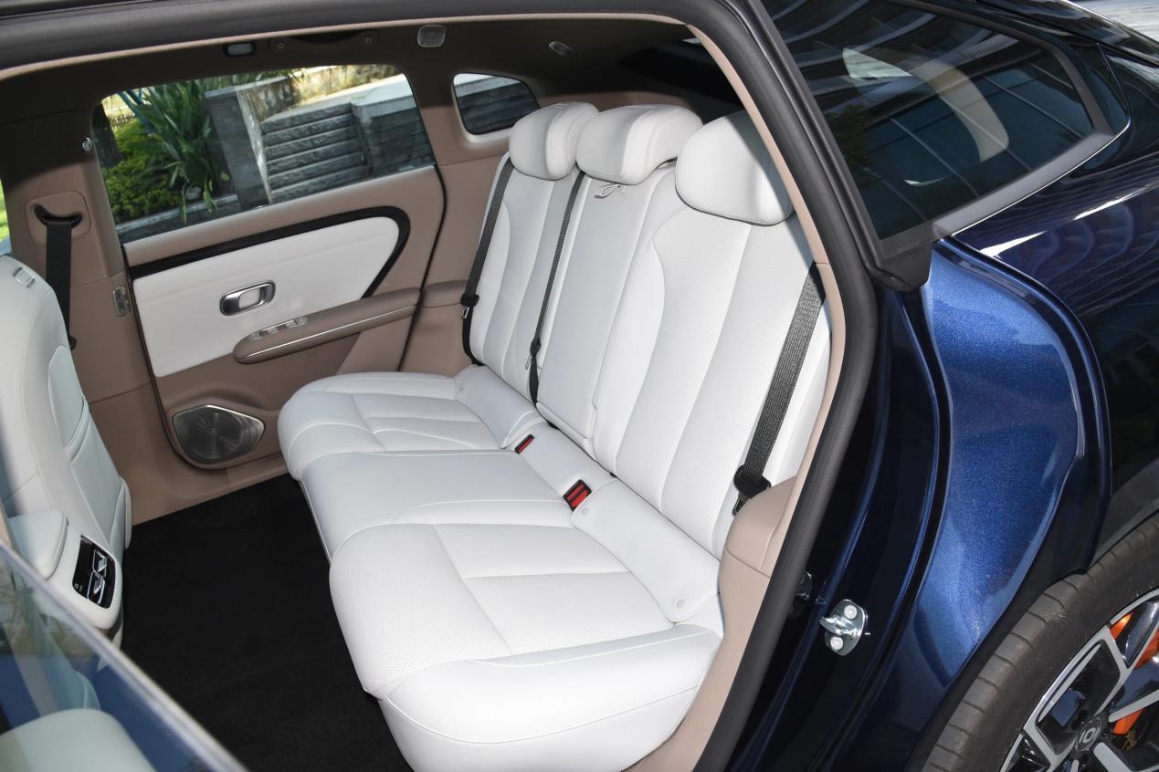 长安启源A06正式上市,对比小鹏M03,谁更出众?