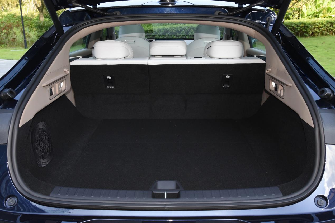 长安启源A06正式上市,对比小鹏M03,谁更出众?