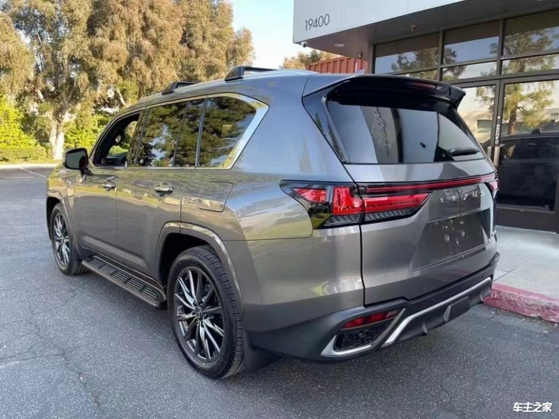 中东版雷克萨斯2024款LX600报价配置