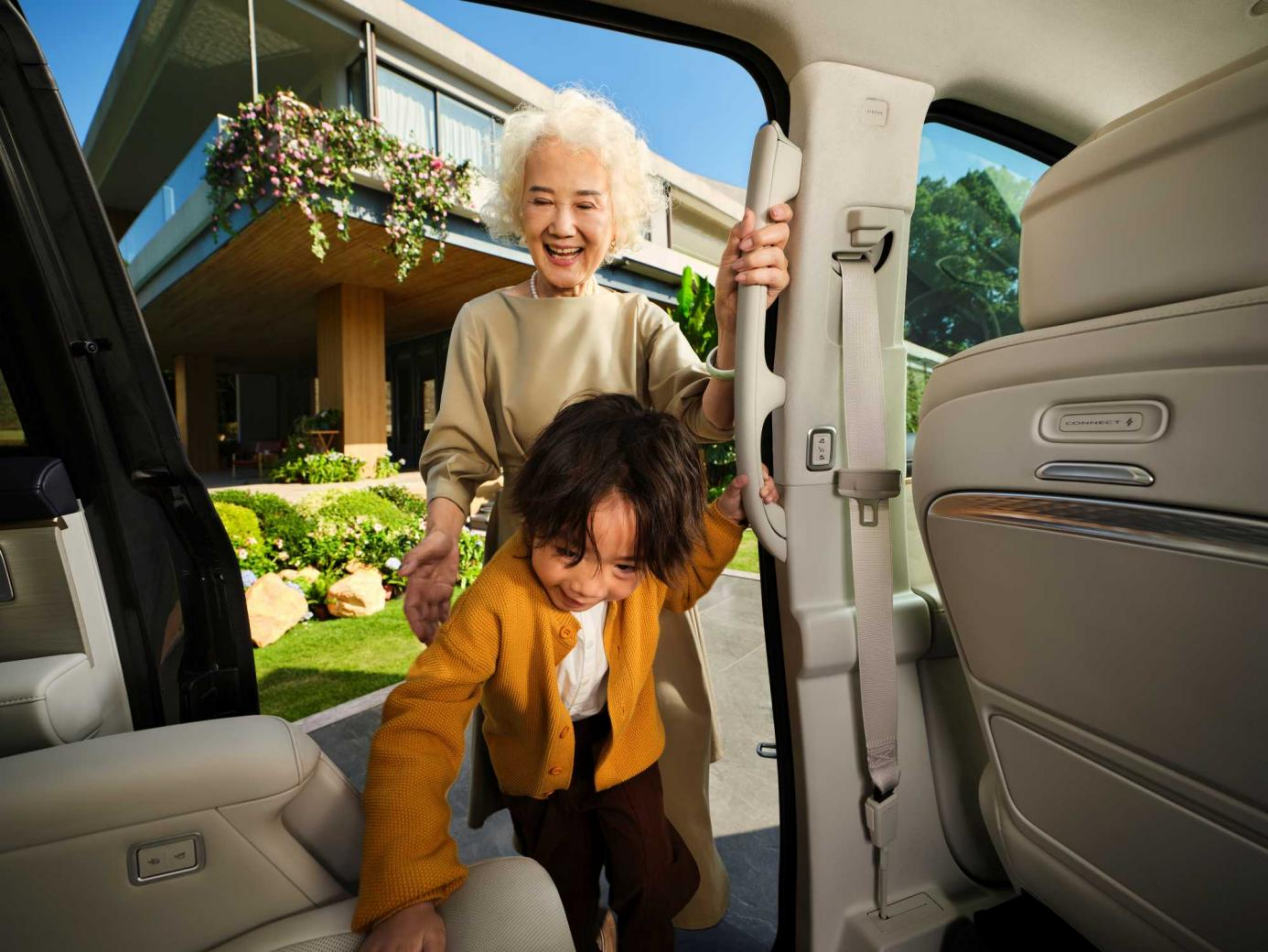 别克至境世家广州车展首秀,“五恒”健康座舱成亮点