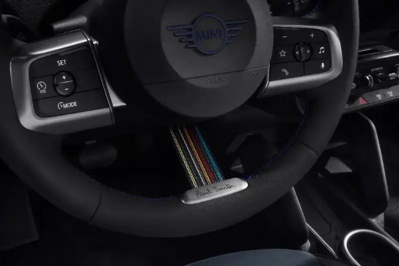 2025广州车展:MINI PAUL SMITH设计师款亮相