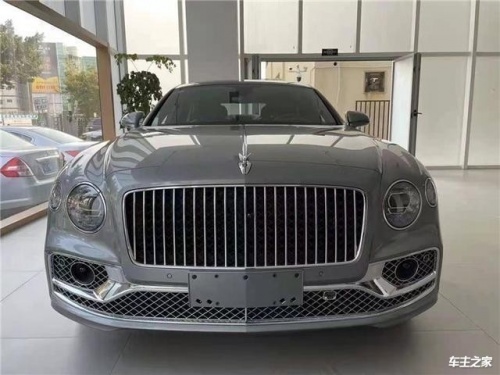 飞驰 全部在售 2024款 2023款 2022款 2021款 2020款 2017款成都飞驰最新报价196万起 欢迎上门试驾