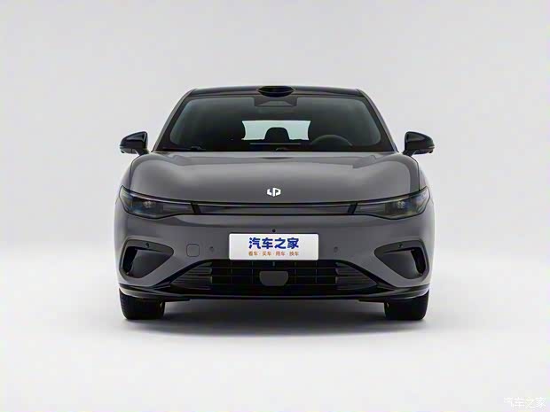 限时售9.28万起 零跑Lafa5正式上市 中国版“电动高尔夫”来了!