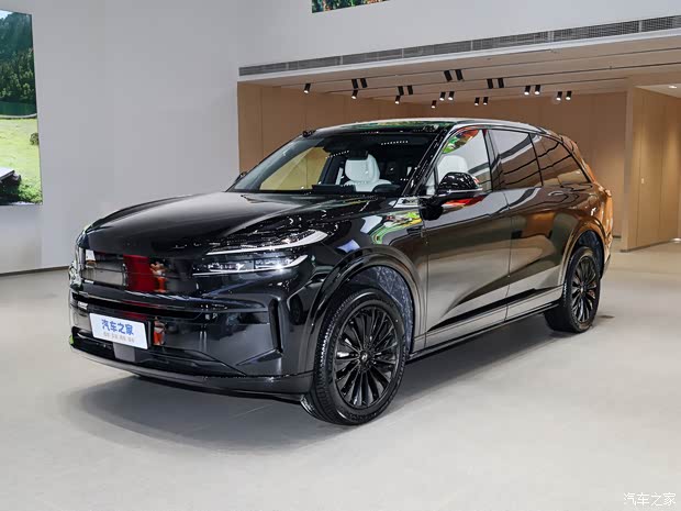 交付8.7万台/营收217.9亿元 均创新高!蔚来发布2025年三季度财报